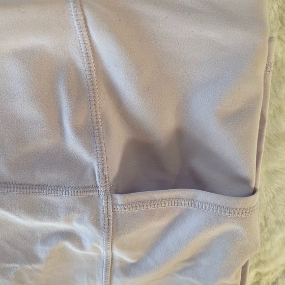 New with tag SWEATY BETTY SUPER SOFT YOGA LEGGING Mistflower Purple Bum sculptin - Picture 6 of 6